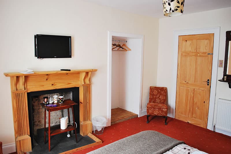 Single Room - Photo 2