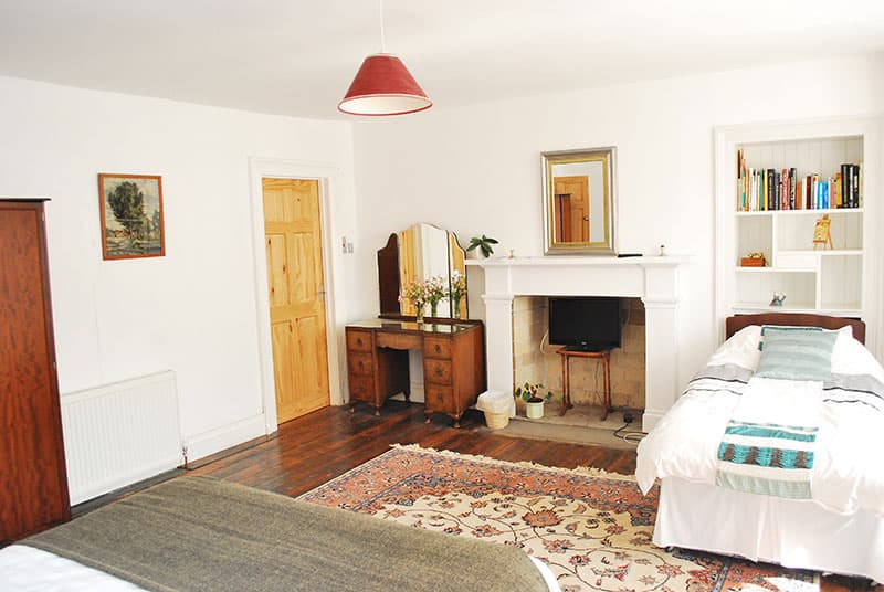 Family Room - Photo 2